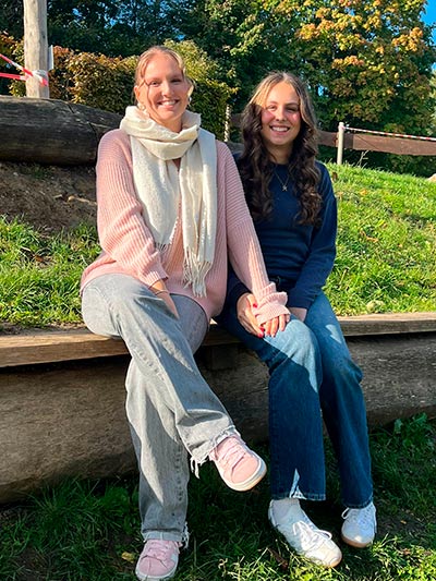 Gruppenbild Schulbegleiterinnen